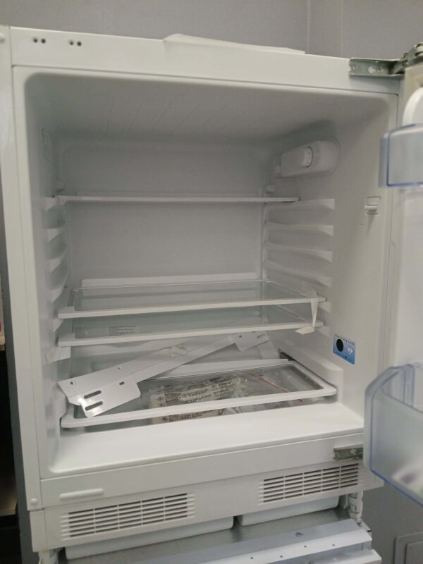 Beko-Frigorifero-Sottotavolo-BU1103N-Bianco-fronte