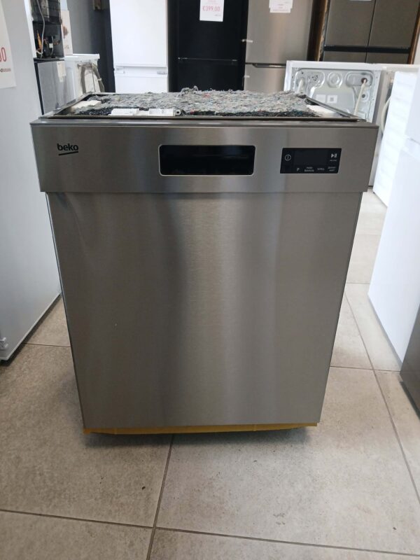 Beko-Lavastoviglie-BDUN15O30X-14-coperti-acciaio-inox-display