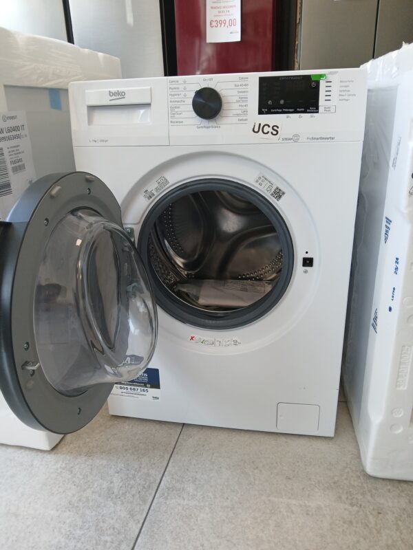 Beko-Lavatrice-UWR72A2I-7kg-1200-giri-oblo