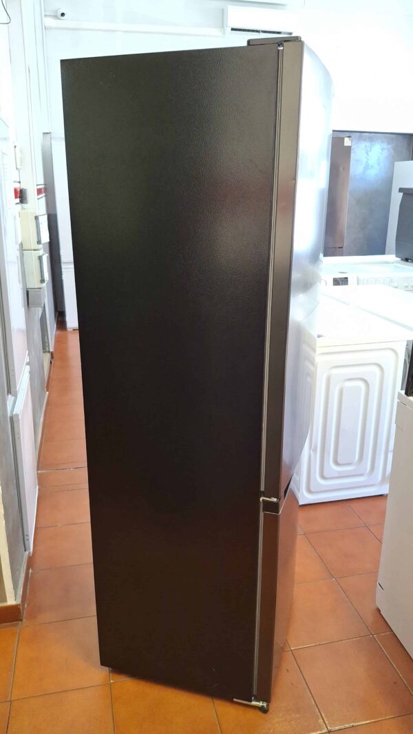 Chiq-Frigorifero-FBM260L-Nero-Nuovo-Seconda-Scelta-laterale