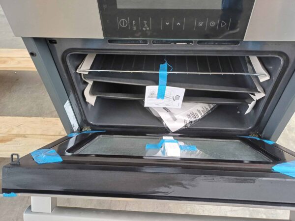 Grundig-Forno-Microonfe-Multifunzione-ripiani