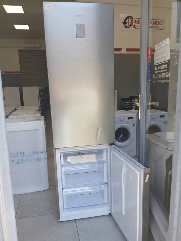 Samsung-Frigorifero-Total-No-Frost-RB38C676CS9-nuovo-seconda-scelta-congelatore