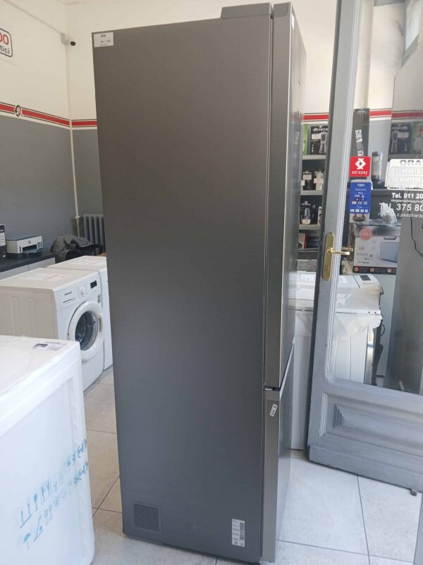 Samsung Frigorifero Total No Frost RB38C676CS9 - immagine 2