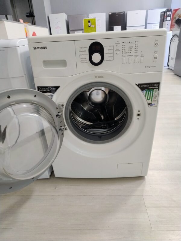 Samsung-Lavatrice-Slim-5kg-WF8502NGV-ricondizionata-fronte