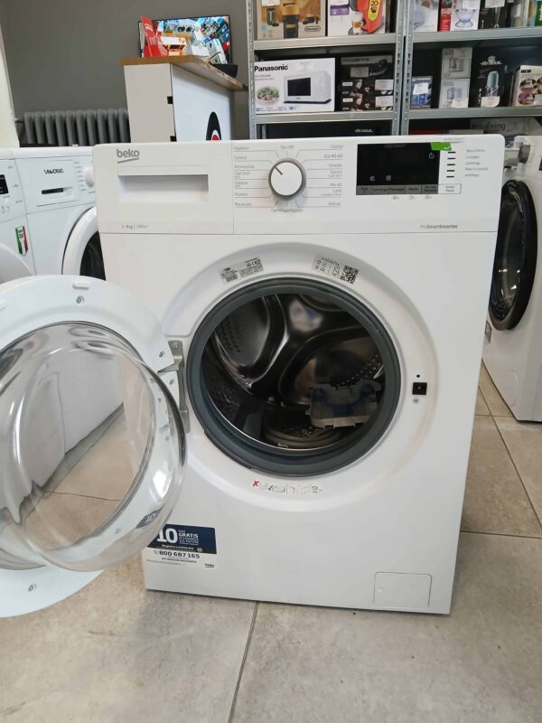 Beko-Lavatrice-WUX81232WIIT-8Kg-1200-giri-oblo