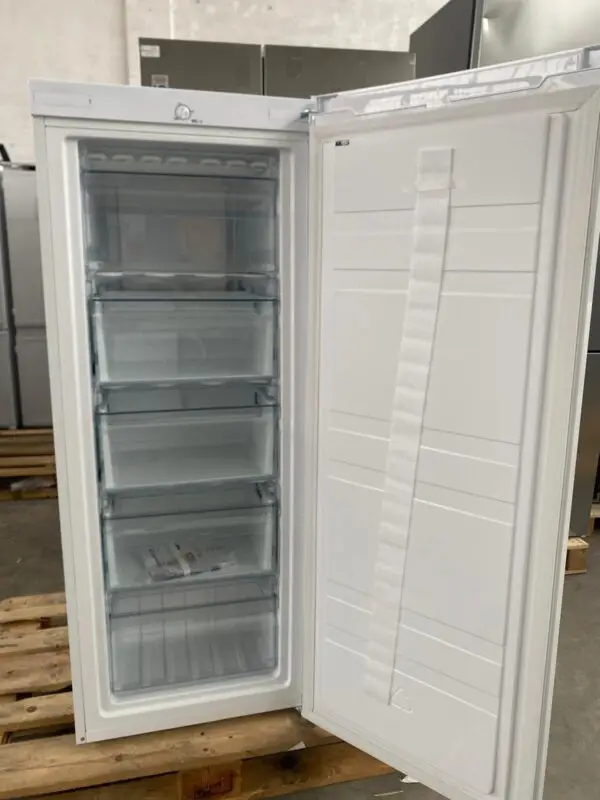 Congelatore-Verticale-Luxell-LXFR-160-Bianco-cassetti
