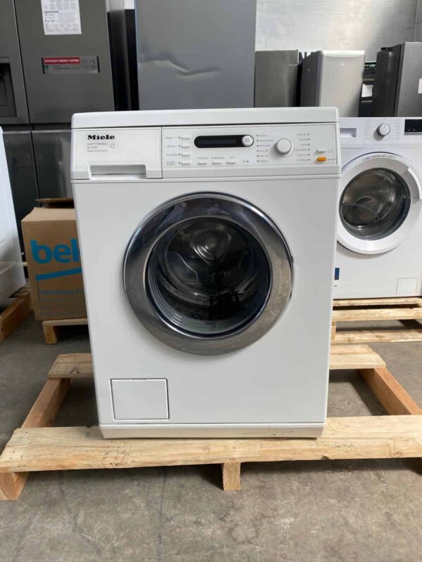 Miele-Lavatrice-W3781-6Kg-Ricondizionata-fronte
