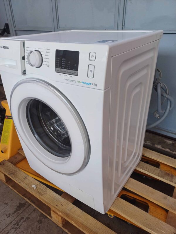 Samsung-Lavatrice-7kg-Ricondizionata-WF70F5E2WET-lato