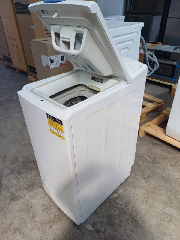 Whirlpool-Lavatrice-6kg-Ricondizionata-AWE6010-laterale