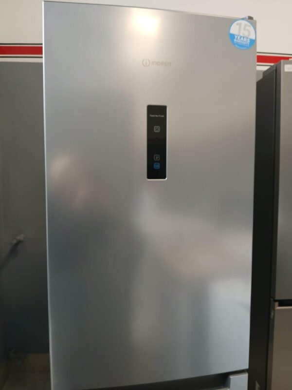 Indesit-Frigorifero-INFC8TO32X-335-Litri-PushGo-Nuovo-display
