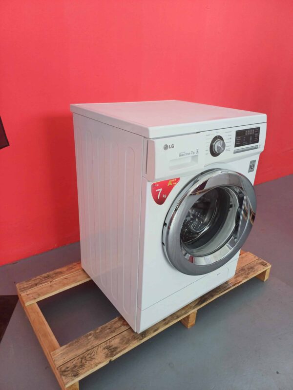 LG Lavatrice F1296QDA 7Kg 1200 Giri Ricondizionata - immagine 3