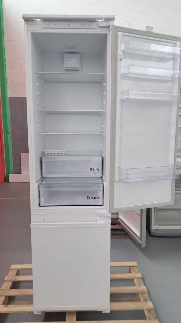 Beko-Frigorifero-K54306EB-298-Litri-Incasso-Ricondizionato-ripiani