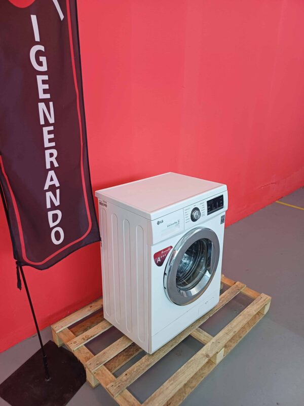 LG-Lavatrice-FH0G6NDN2-6-Kg-1000-Giri-Ricondizionata-bianca