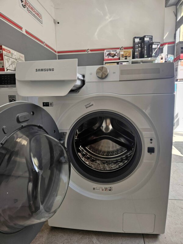 Samsung Lavatrice WW90T734DWH AI Control 9 Kg 1400 Giri Ricondizionata - immagine 2