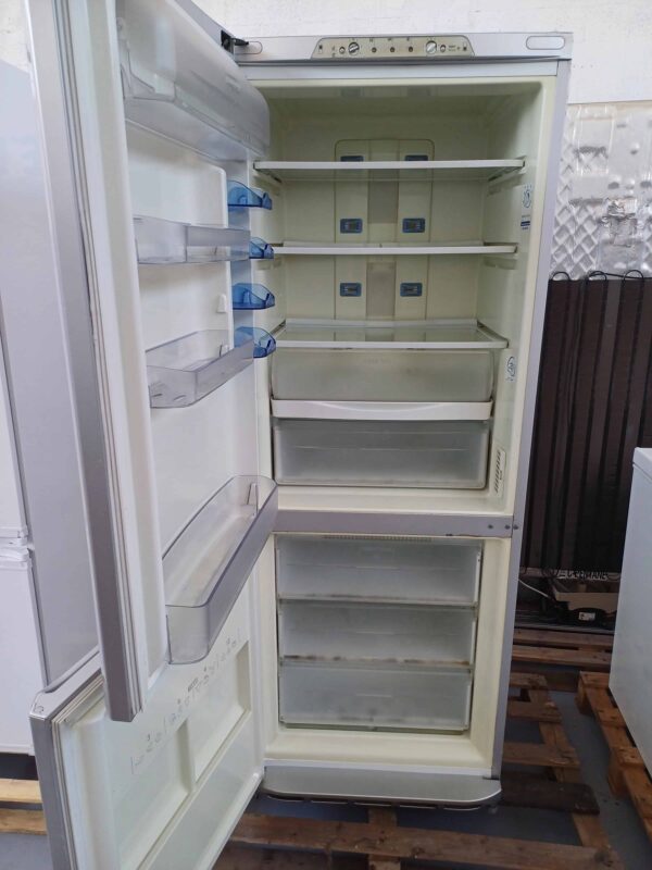 Ariston-Frigorifero-MBA-4533-NF-Combinato-396-Litri-Ricondizionato-ripiani